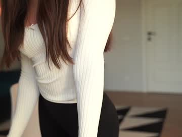 girl
        _mariarty_ cam image #6280262