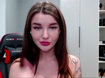girl
        marti_lovely cam image #2684419