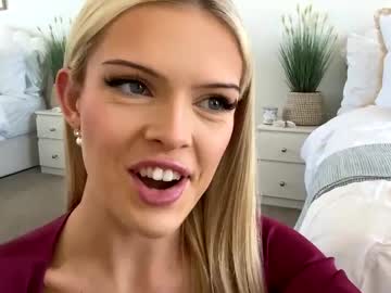 girl
        mishapalmer cam image #6010554