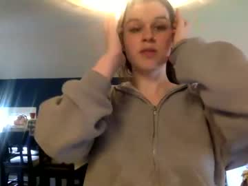 girl
        basicbrunette cam image #2221277