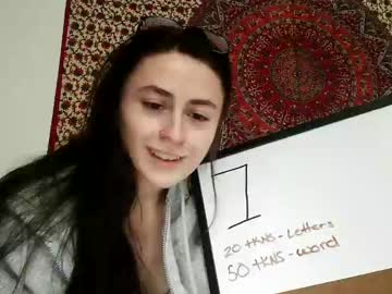 girl
        zoepleasing cam image #6257148