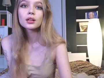 girl
        erleneclem cam image #5942230