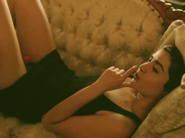girl
        j_o_a_n cam image #4867034