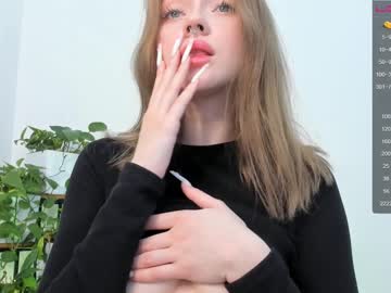 girl
        elizabeth__gray cam image #726775