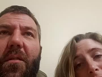 couple
        foxandrox cam image #2097485