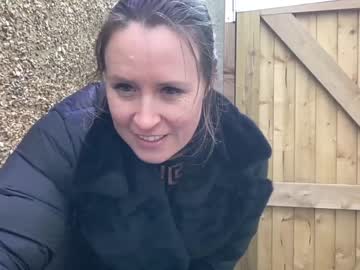 girl
        eatmypie69 cam image #3441253