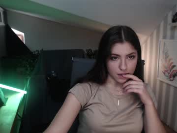 girl
        _nel cam image #236