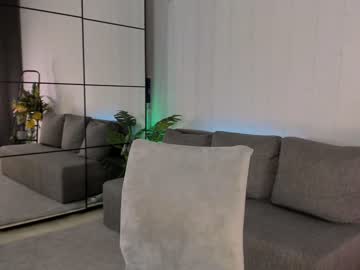 girl
        julietaromaniss cam image #4020948