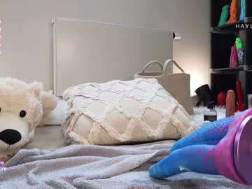 girl
        hayleex cam image #4590472