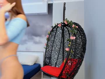 girl
        elizabeth__gray cam image #749574