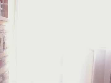 girl
        clementine__ cam image #4698055