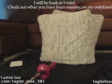 girl
        taylor_love_303 cam image #1409532