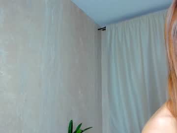 girl
        pennyboom cam image #3385713