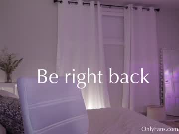 girl
        onlyems23 cam image #358146