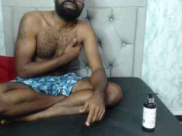couple Live Cam Girls Love To Strip Naked For Their Viewers with lit_big