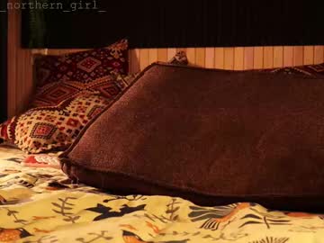 girl
        _northern_girl_ cam image #6157878