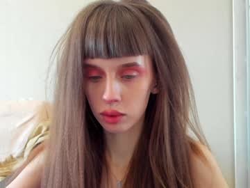 girl
        flowerofsin2001 cam image #1266031