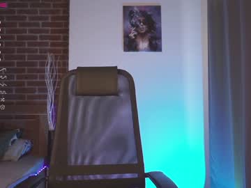 girl
        yolandabertha cam image #1822692