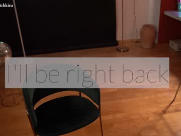 girl
        chillwithkira cam image #1527055