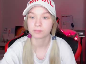 girl
        gabby_krause cam image #146133