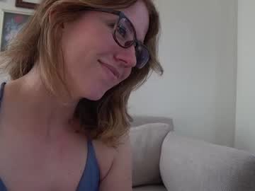 girl
        bekalikesit cam image #1808322