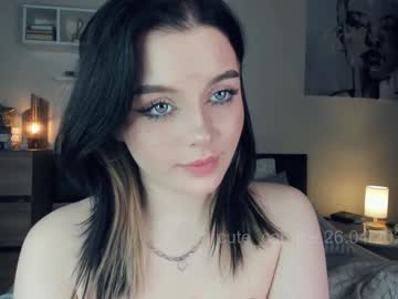 girl
        cute_caprice cam image #6649776