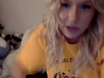 girl
        xprettyinpinkx cam image #1709832