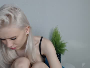 girl
        sun_lovv cam image #99431