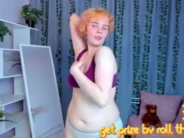 girl
        odri_img cam image #647278