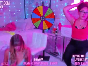 girl
        butterybubblebutt cam image #1559659