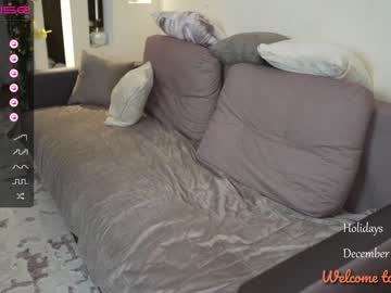 girl
        oxxme cam image #491881