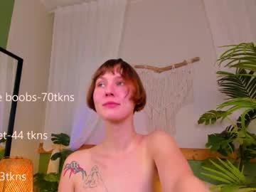 girl Live Cam Girls Love To Strip Naked For Their Viewers with lexymoon_