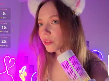 girl
        fly_best cam image #6642123