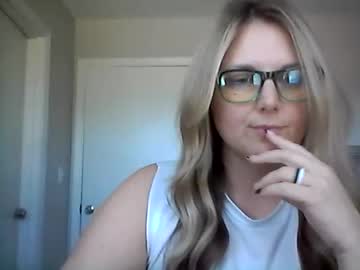couple
        juicypeach36 cam image #5462690