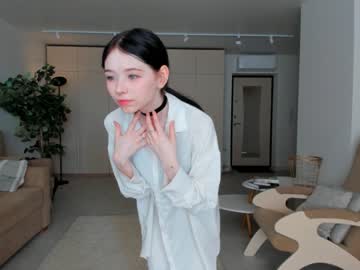 girl
        oki_dokie cam image #1617641