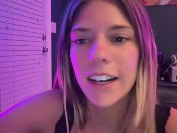 girl
        oliviahansleyy cam image #5107493