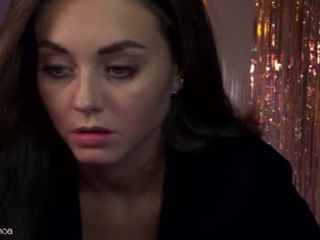 girl
        lettymoa cam image #2426631