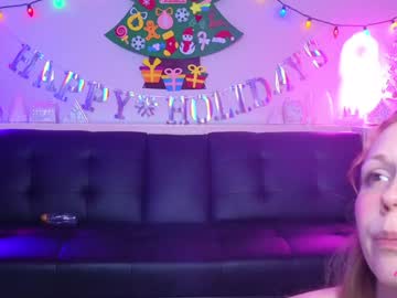 girl
        daphnemadison cam image #5966068
