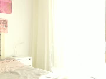 girl
        naalani cam image #5977384