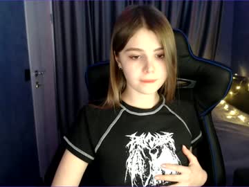 girl
        tripleprinces cam image #599783