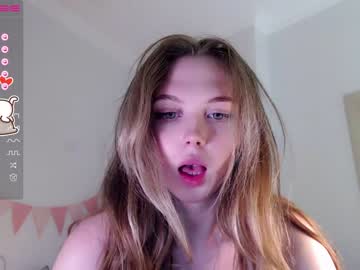 girl
        small_blondee cam image #320178