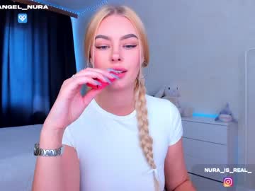 girl
        8a8y_nura cam image #1371716