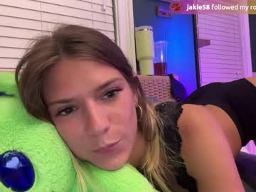 girl
        oliviahansleyy cam image #5156887