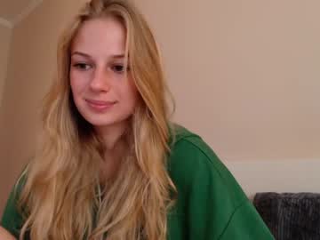 girl
        magic_couple13 cam image #2200054