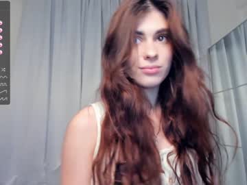 girl
        love_storiesa cam image #2552156