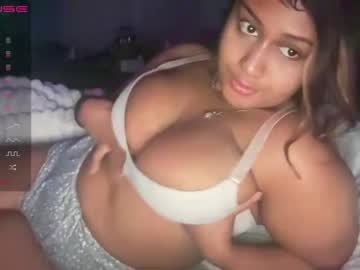 girl
        blackgurlkitty cam image #1696319