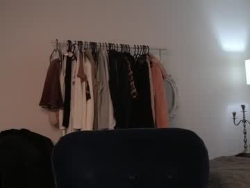 girl
        lenaevans cam image #449014