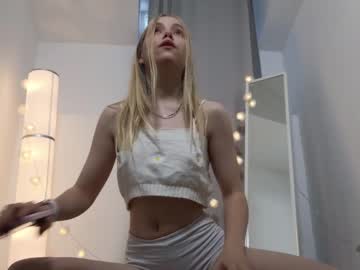 girl
        appr0ved cam image #1941643