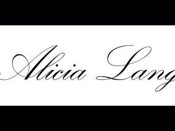 girl
        alicia_lang cam image #2038220