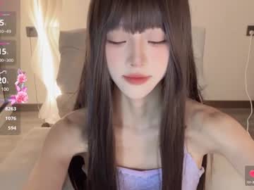 girl
        sunflowerbbb cam image #5492299